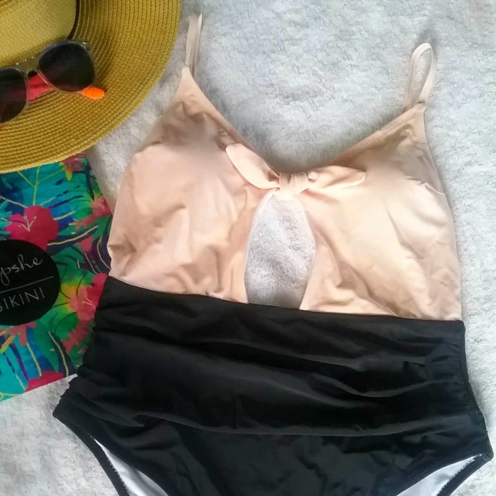 $14 NWT SWEET HONEY BOWKNOT ONE PIECE LG 12/14